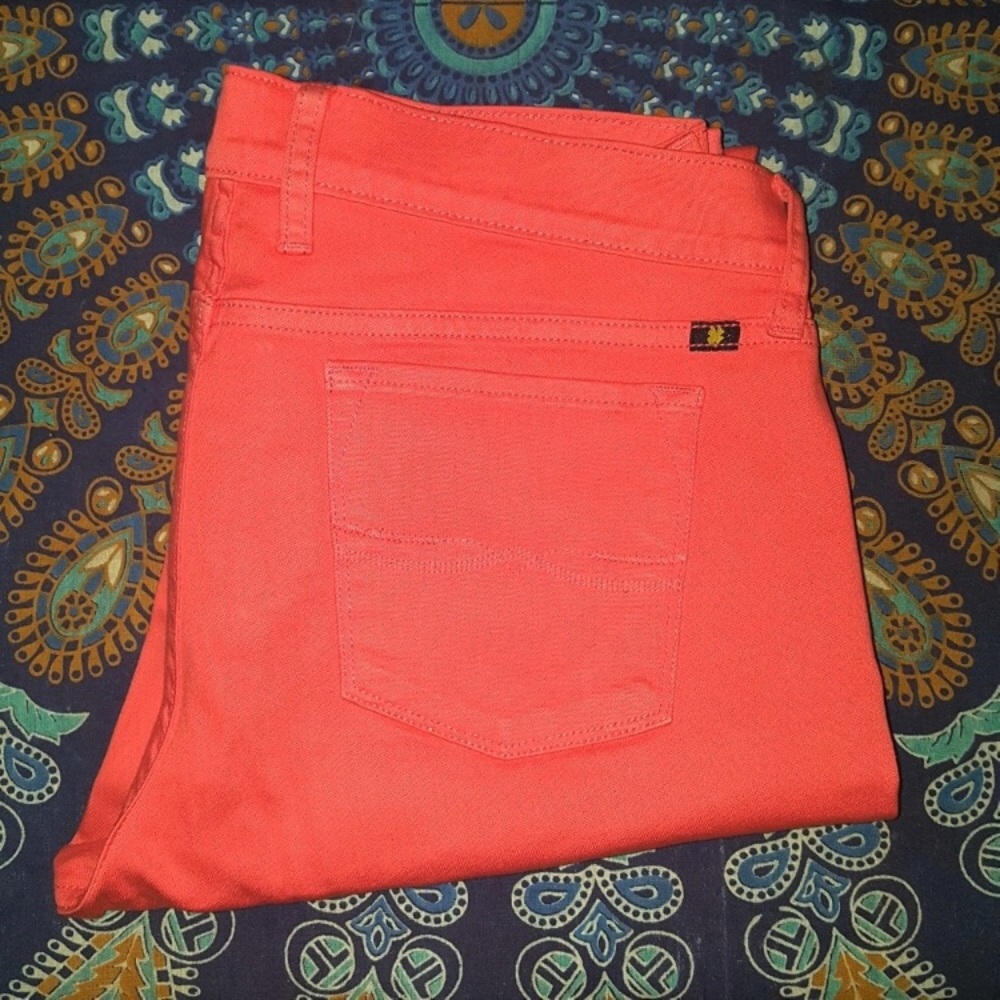 Coral Lucky Brand Charlie Skinny Jean sz 10